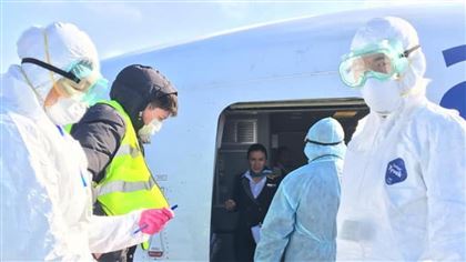 Аэропорт Алматы отсортировал пассажиров в связи с профилактикой коронавируса