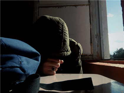 В Карагандинской области мужчина вовлек семью в наркоторговлю без их ведома