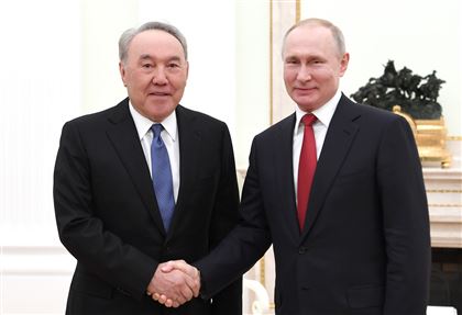 Елбасы встретился с Владимиром Путиным в Москве
