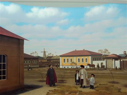 «Закрытие всех казахских школ в России и Китае было правильным решением»: обзор казахскоязычной прессы (16-26 марта)