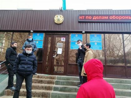 В Казахстане начался призыв военнообязанных на специальные сборы: что об этом надо знать