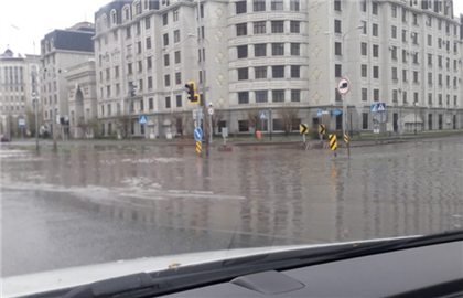 Столицу Казахстана затопило из-за сильного дождя