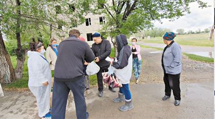 Помощь пришла вовремя: казахстанцы помогают сельчанам Остемира пережить карантин