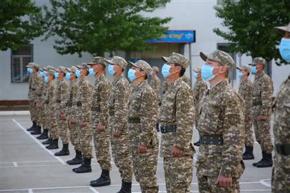 Военнослужащие срочной службы Актюбинского гарнизона уволены в запас