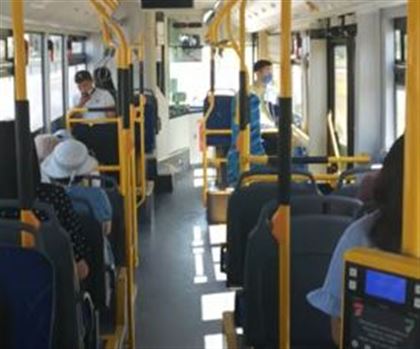 «Это все ненадолго?»: астанчане радуются чистым автобусам