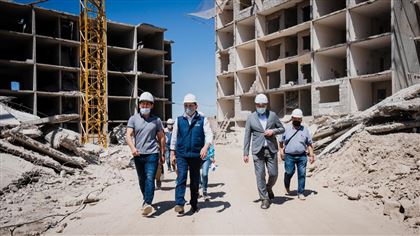 На месте 15-летнего долгостроя в Нур-Султане начались строительные работы