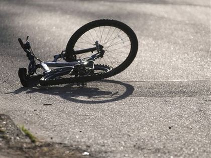 В Костанае во время катания на велосипеде погибла женщина 