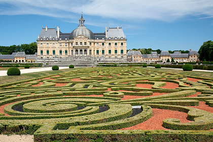 Во Франции устроили распродажу замков