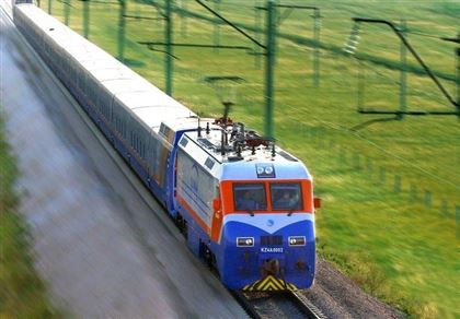 Как будут курсировать пассажирские поезда по направлению к озеру Алаколь