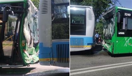 ДТП с двумя автобусами в Алматы: пострадали 9 пассажиров