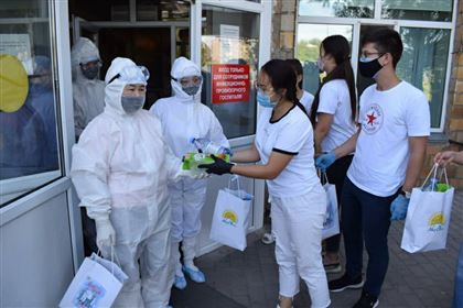 Nur Otan оказывает помощь больницам Карагандинской области