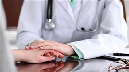 "Лечение онкобольных не зависит от выплат в ФОСМС" - глава фонда медицинского страхования 