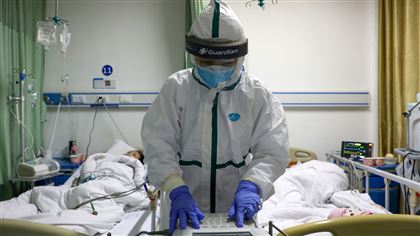В Китае за сутки вирусом COVID-19 заболели 128 человек
