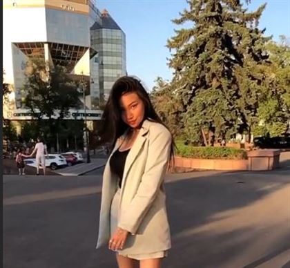 Ширин Нарчаева попробовала стать "скромняшкой"