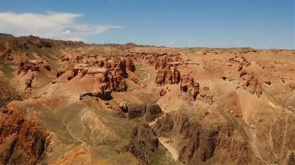 Уникальный Чарынский каньон близ Алматы разрушается