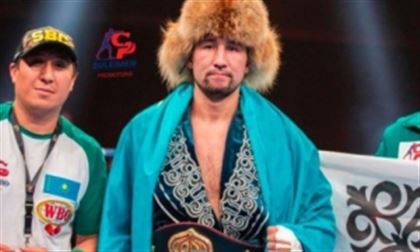 Казахстанский боксёр оказался в числе ТОП-бойцов в рейтингах четырёх мировых федераций