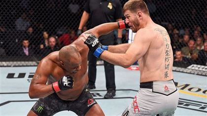 UFC 252: Миочич победил Кормье решением судей (полное видео боя)