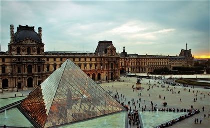 В августе на 60 процентов снизилась посещаемость Лувра в Париже