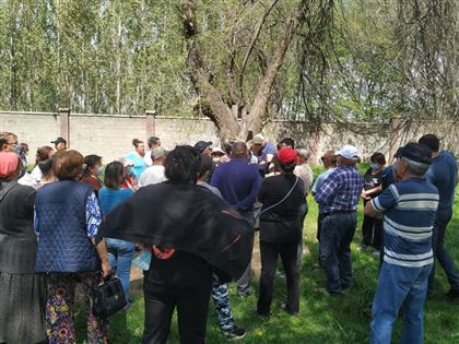 Жители двух районов в Алматинской области конфликтуют из-за прокладки водопровода
