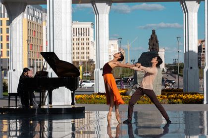 В поисках публики: артисты "Астана Балет" сами вышли к зрителям