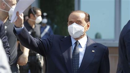 Берлускони снова сдал положительный тест на COVID-19
