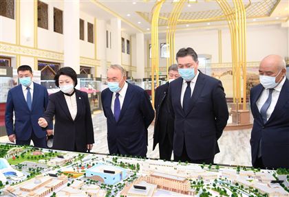 Елбасы ознакомился с планами дальнейшего развития города Туркестан