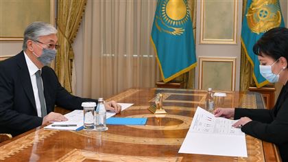 Президент РК провел встречу с главой Кызылординской области