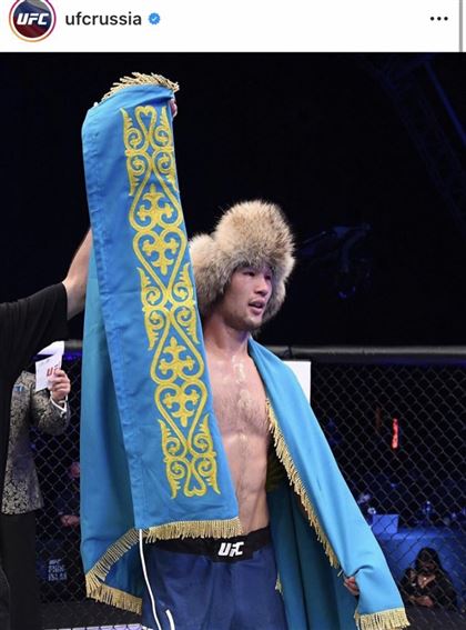 Шавкат Рахмонов досрочно расправился над матерым "Ковбоем" из UFC