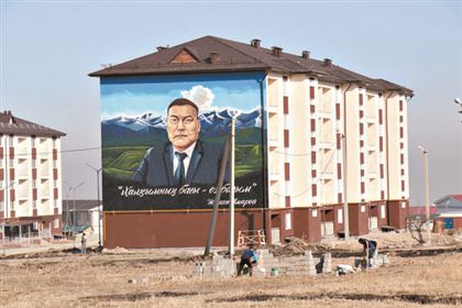 Мурал памяти "народному акиму": почему чиновника так любили казахстанцы