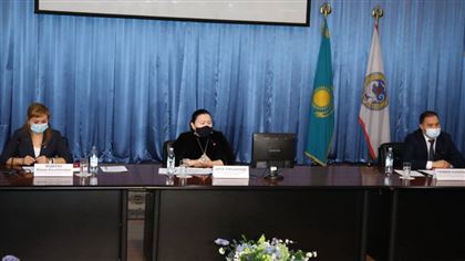 Представители антикоррупционной службы провели встречу с врачами в Алматы