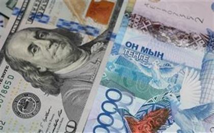 Доллар немного поднялся в Казахстане
