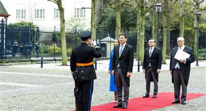 Торжественная церемония вручения верительных грамот послом Казахстана королю Нидерландов прошла в Гааге