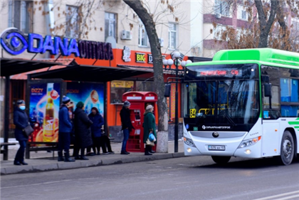 "Сегодня многие потерялись, куда и как им ехать" - жители Шымкента возмутились смене автобусных маршрутов