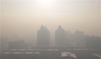Озвучена причина густого смога в столице