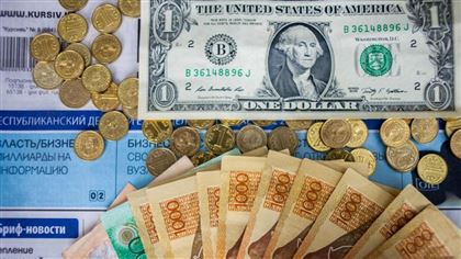 Курс доллара немного поднялся в Казахстане