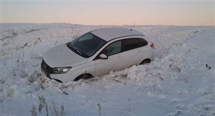 В Алматинской области из снежных заносов спасли шесть человек