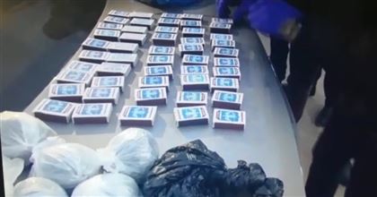 Продавца наркотиков с 80 коробками задержали полицейские Актау