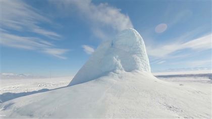 В Алматинской области образовался "ледяной вулкан"