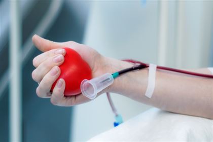 Бесплатный тест на антитела к COVID-19 могут сделать доноры крови в Нур-Султане