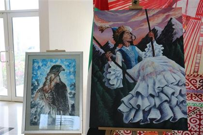 Выставка картин юных казахстанцев с особыми образовательными потребностями открылась в ОАЭ  