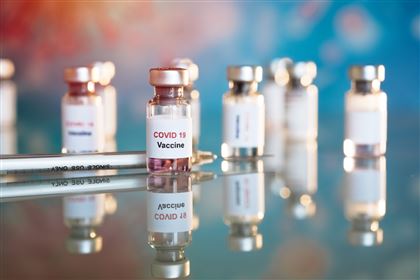 В Казахстане первую дозу вакцины от коронавируса получили 313 611 человек