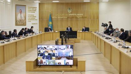 В Казахстане продлен срок моратория на частную собственность на сельхозземли для казахстанцев 