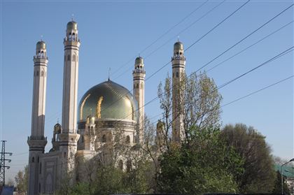 Алматинцев начали вакцинировать в мечетях и храмах 
