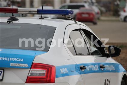 На 291 тысячу тенге оштрафовали водителя в Атырау за неповиновение требованию сотрудников полиции