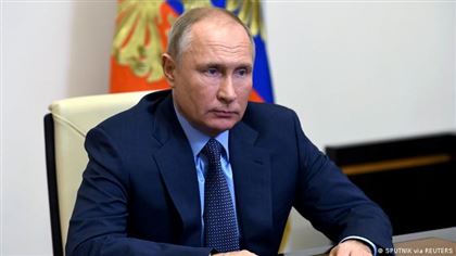 "Плевать я хотел" - Путин об угрозе блокировки в соцсетях