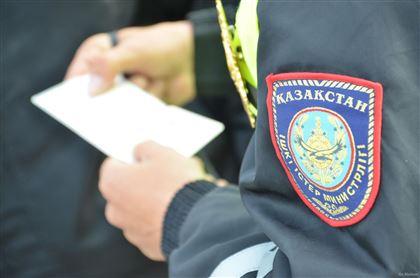 В полиции объяснили странную смерть мужчины на рынке в Караганде