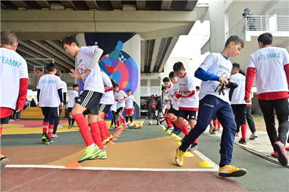 В столичном Триатлон-парке прошли спортивные соревнования и игры Международного олимпийского дня