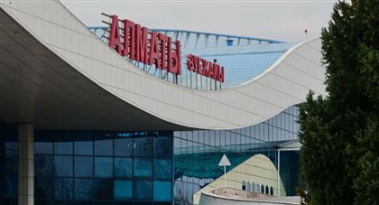 В Алматинском аэропорту задержали туристов с липовыми ПЦР-справками