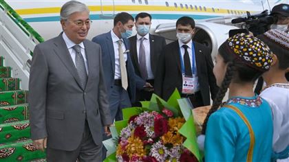 Президент прибыл с рабочим визитом в Туркестан