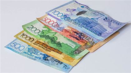 Выплаты почти в миллион тенге обещают казахстанцам мошенники